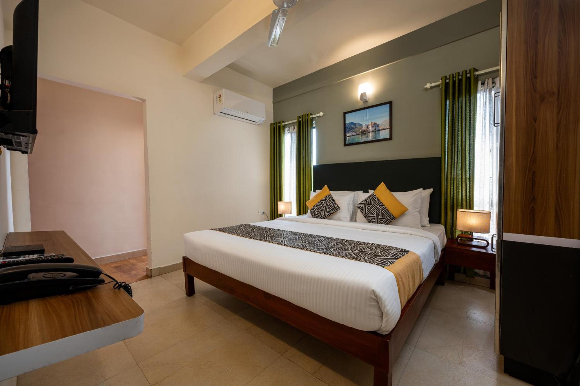 Cj Grande By Jesway Hotels & Resorts Kochi Eksteriør billede
