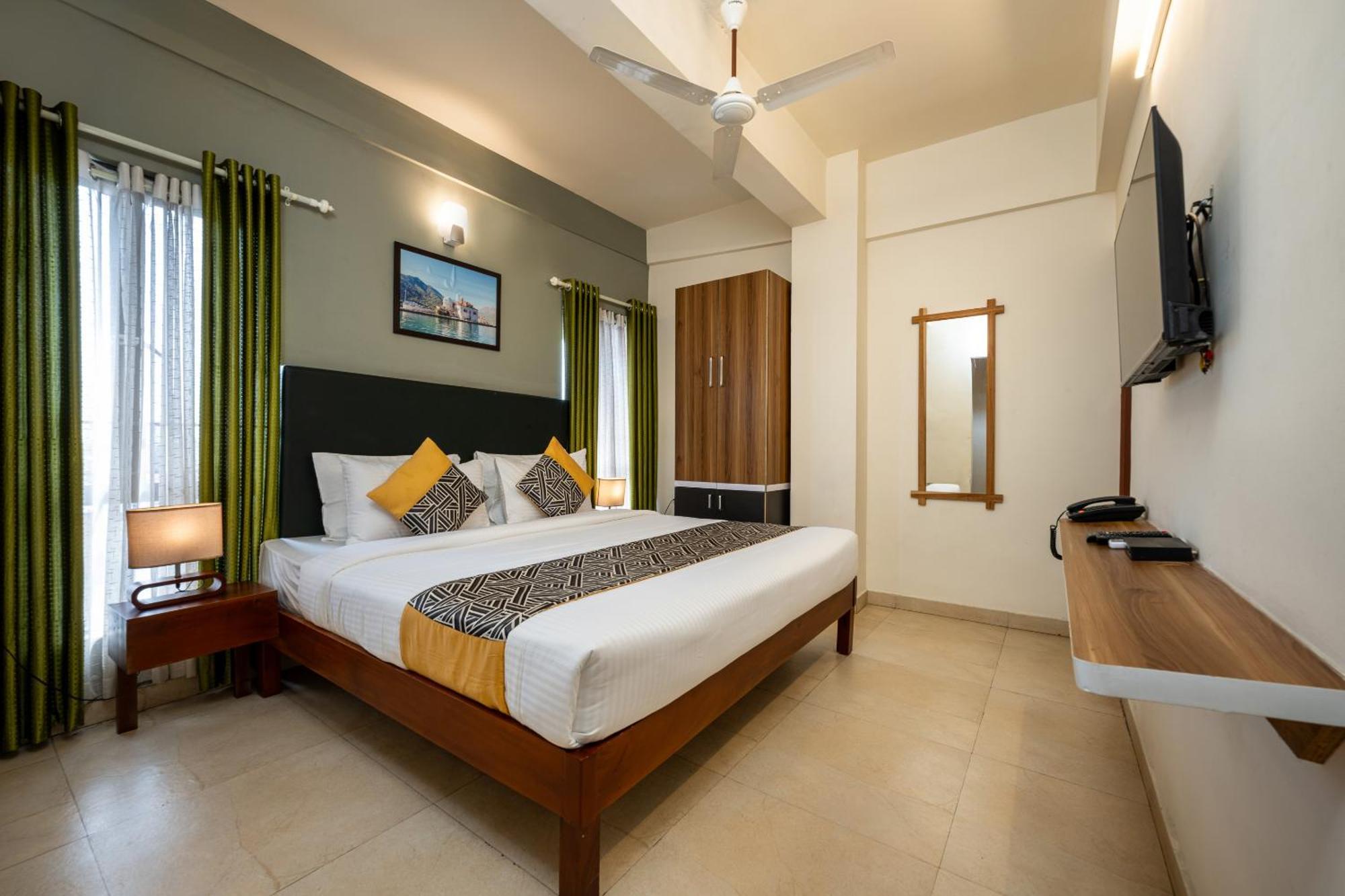 Cj Grande By Jesway Hotels & Resorts Kochi Eksteriør billede